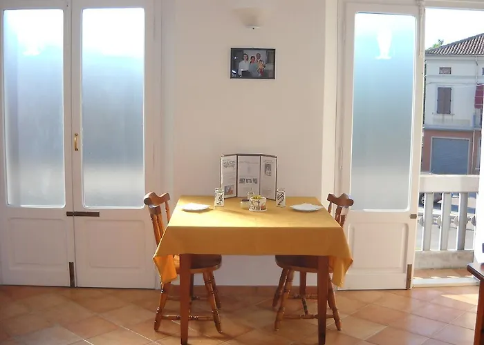 B&B Charlie Chaplin 3*